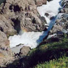 Wasserfall im Naturschutzgebiet Hraunfossar